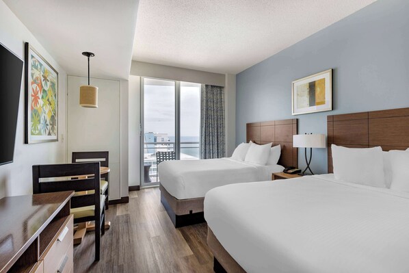 Unit with 2 Double beds. Exact unit will be assigned upon arrival. Views, colors and decor may vary.