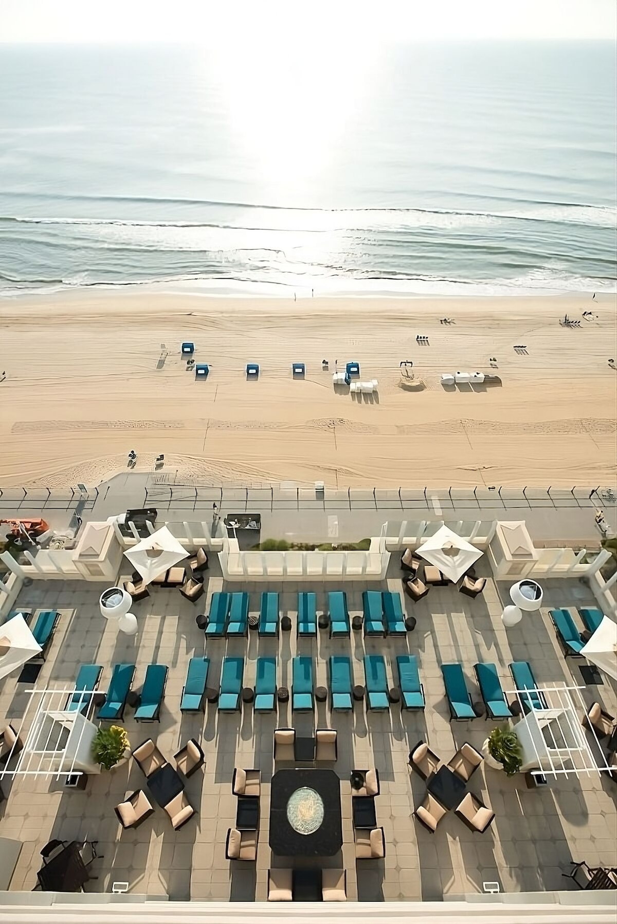 Convenience & Comfort! Unit w/ Kitchenette, Partial Ocean View, Onsite Pools!