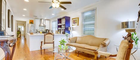 New Orleans Vacation Rental | 2BR | 1BA | 4 Steps Required | 750 Sq Ft