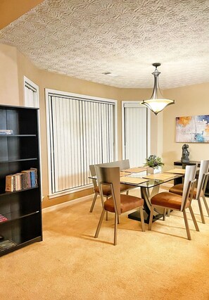 Dining Room Seating for Six. High Chair can be added.