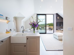 Kitchen | Pheasants Nest, Broadway, near Cotswolds