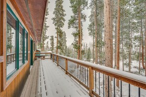 Back Deck | Forest Views | Dog Friendly w/ Fee (2 Max)