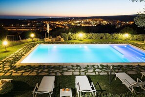 Autumn, Balcony / Terrace / Patio, Building Exterior, Outdoor, Pool, Scenic View, Spring, Summer