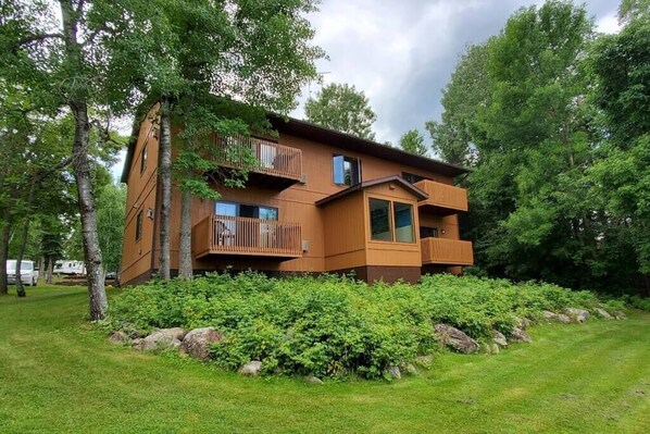 Loon Villa on Lake Kabetogama in Voyageur’s National Park