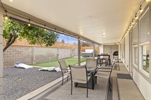 Outdoor dining