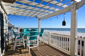 Top Oceanfront Deck