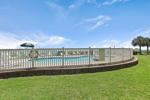 Windancer 101 Patio