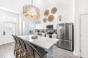Stylish space that maximizes efficiency without compromising on modern amenities