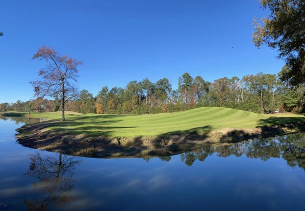 River Oaks Golf Course