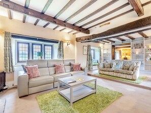 Living room | Dale House Farm - Dale House Farm Cottages, Monyash, near Bakewell