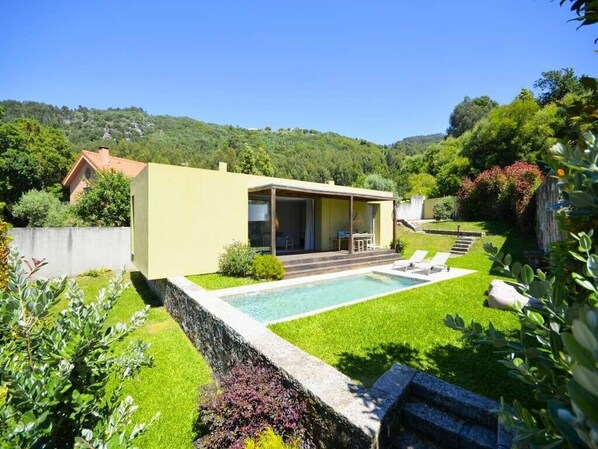 Beautiful Caminha Villa | 2 Bedrooms | Villa Sandover | Private Pool & BBQ | North Portugal