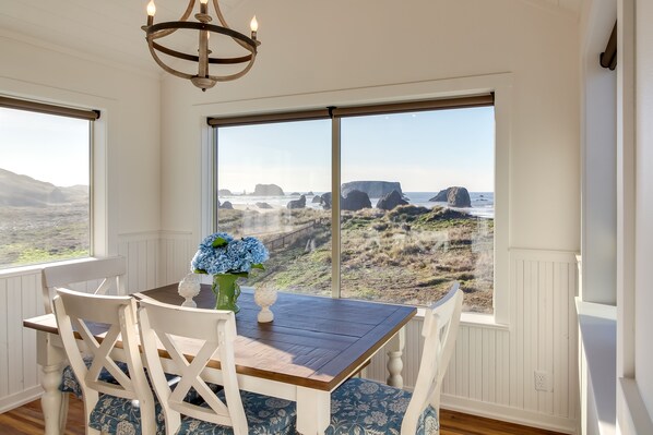 Bandon Vacation Rental | 4BR | 2 Full BA | 2 Half BA | Access Only By Stairs