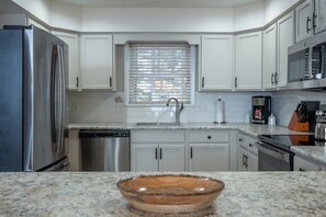Fully applianced kitchens