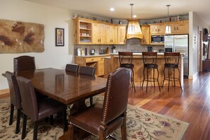 Dining Room Seating