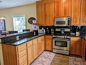Fully equipped kitchen
