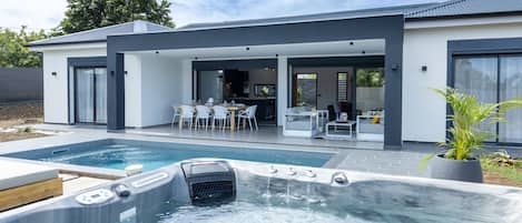 Vue depuis le jacuzzi.