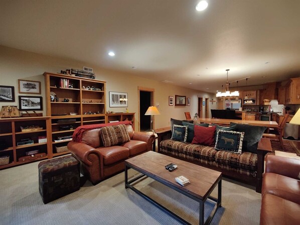 Living Room with Gas Fireplace and Flat Screen TV