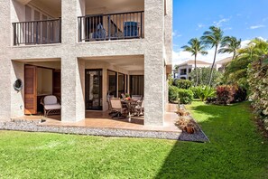 This corner unit ensures the utmost privacy