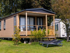 Extérieur maison de vacances [été]