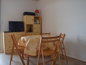 TV COIN REPAS