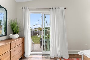 Easy access to backyard - The Pointbreak A - Panama City Beach, FL