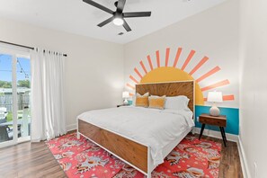 Spacious king bed - The Pointbreak A - Panama City Beach, FL