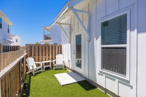 Enjoy the Texas breeze on this private patio