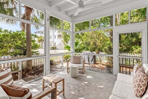 Porch with ceiling fan
