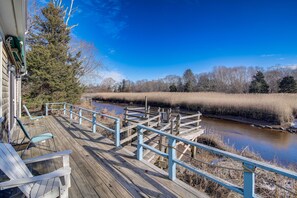 Deck | Jones River On-Site (No Water Access)