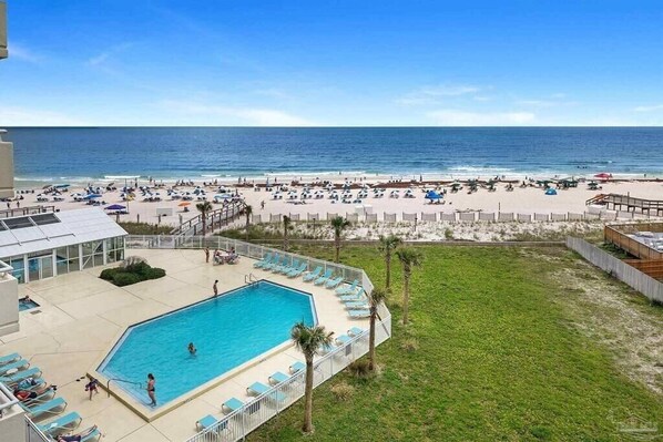 Oceanfront, 2 pools, Beach Service Lots of Elevators, very convenient.  Big private patio with Ocean Breeze.