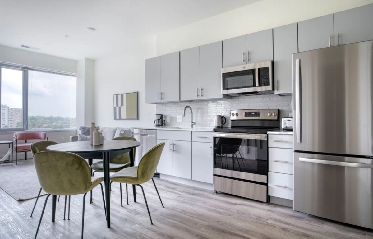 King Suite with coffee bar that provides a wonderful living experience!