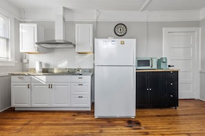 Kitchen (1)