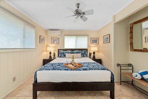 International Colony Club 16 second  bedroom 1