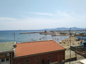 Beach/ocean view