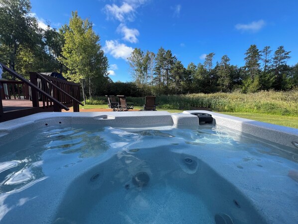 HOT TUB RETREAT