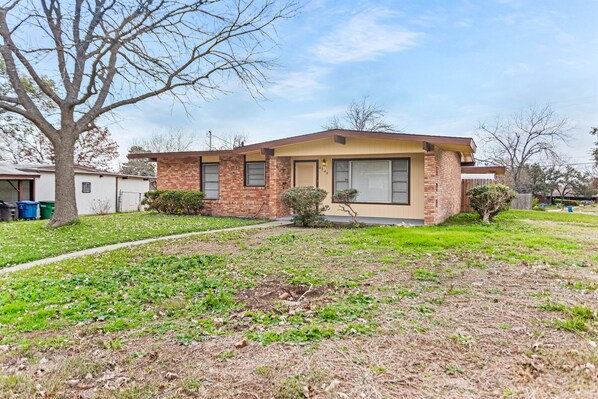 This is our lovely 3BR Unit located in San Antonio Texas.
