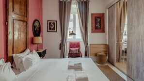 No better place to relax after a day of visiting the city #stay #lisbon #pt #portugal