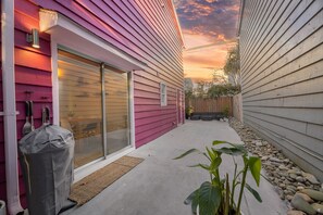 Another sunset view as you walk towards the backyard. 