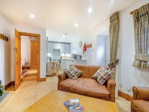 Open plan living space | The Holly Trees- The Holly Tree Cottage - The Holly Trees, Kilmun, near Dunoon