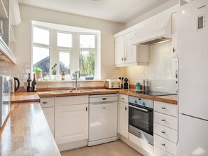Kitchen | Sea Star, Winterton-on-Sea