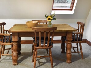 Open plan living space | Treetops, Rodborough Common, near Stroud