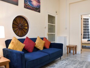 Living room | Seashell Apartment, Scarborough