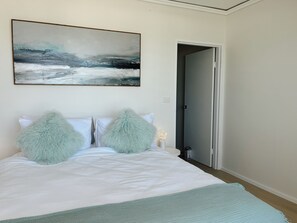 Front bedroom with open views to Bondi Beach.