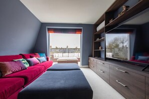 TV room and roof terrace