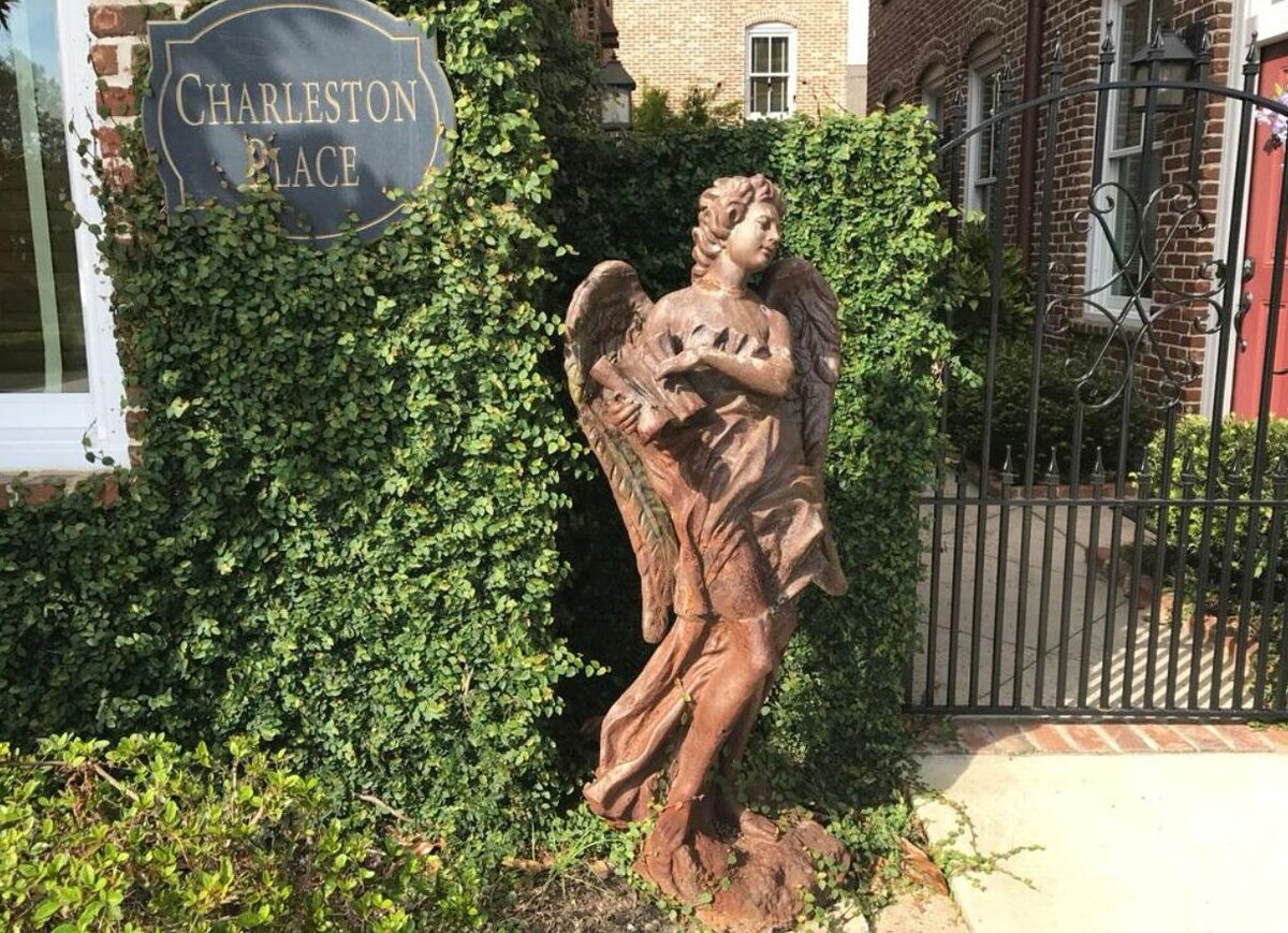 Main Image