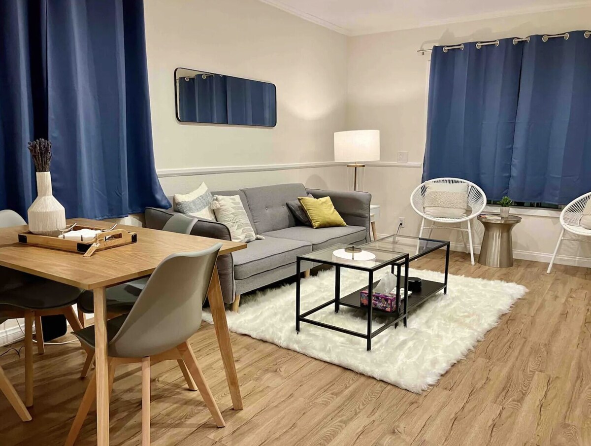 Spacious 3BDR Home Near Manhattan Beach