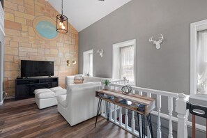 1-web-or-mls-Grafton124