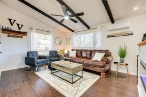 Living Area | Smart TV | Electric Fireplace