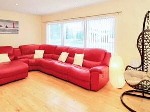 Living area | Maes A Mor, Morfa Bychan, near Porthmadog