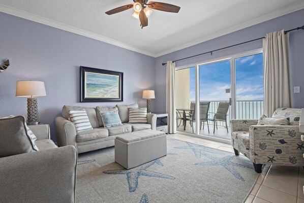 Welcome to Crystal Shores West 702!